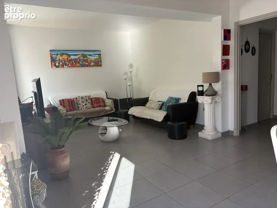 Maison de ville 150 m2 avec jardin sans vis-à-vis et garage, Quartier Pasteur, Carcassonne - photo 3