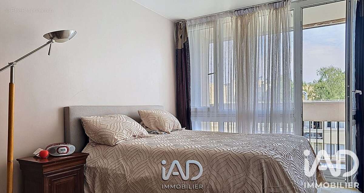 Photo 6 - Appartement à LES ULIS