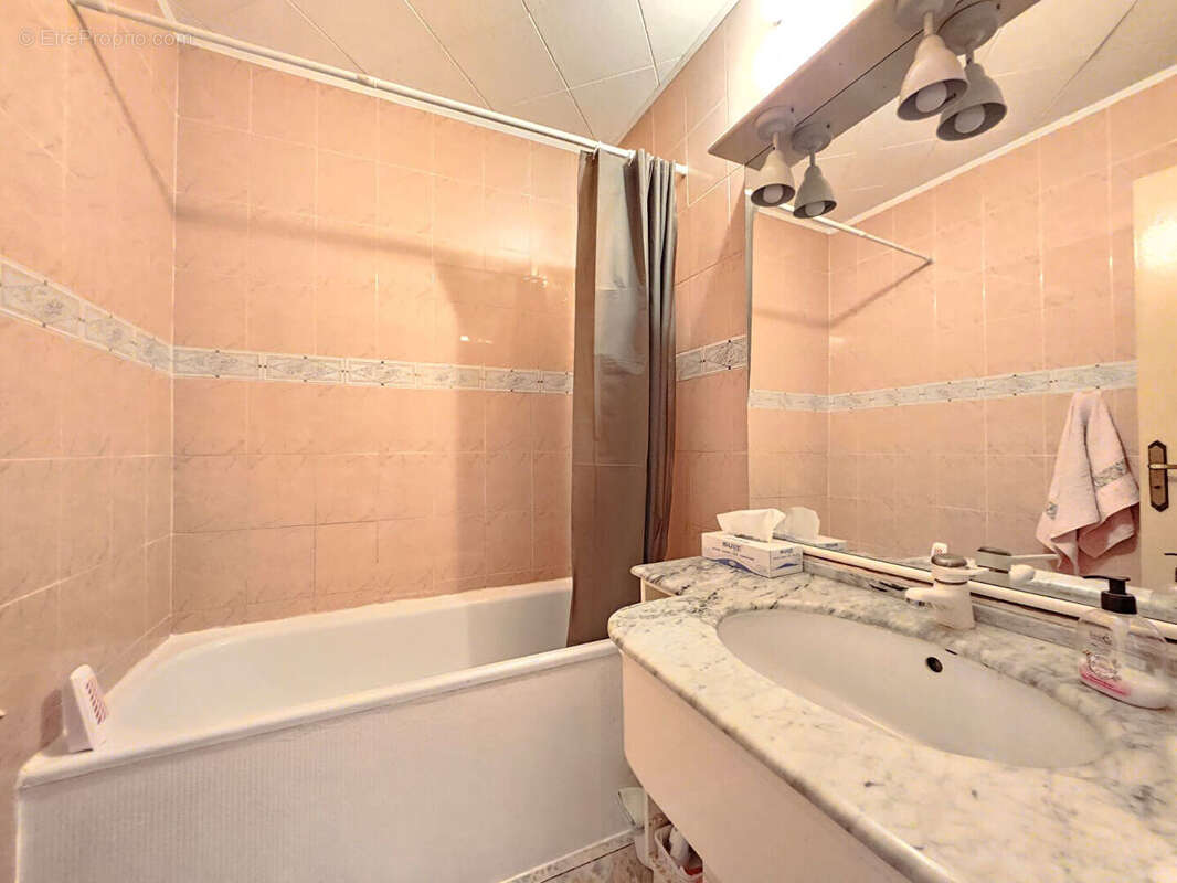 Appartement à RILLIEUX-LA-PAPE