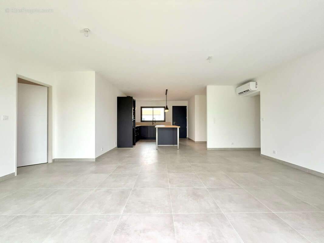 Maison à FONTENAY-LE-COMTE