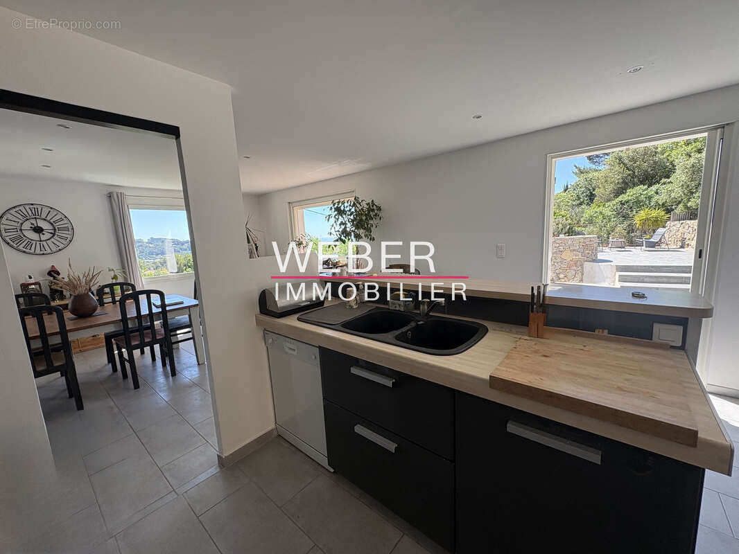 - ollioules - villa vue degagee et mer - photo 4