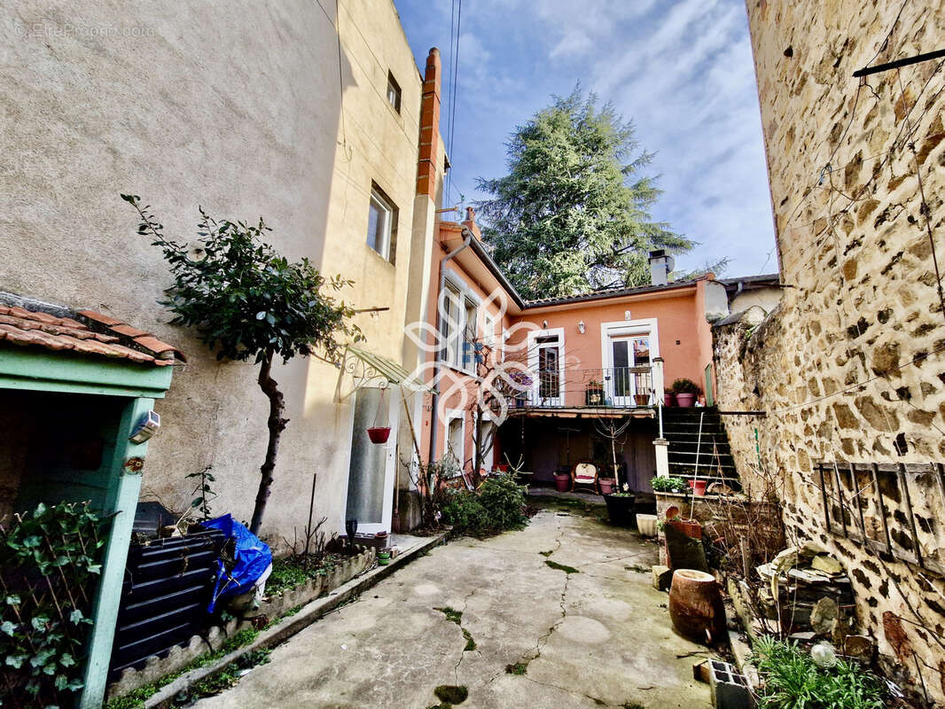 Maison à BRIOUDE