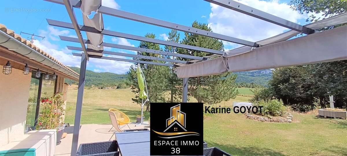 Maison à LA CHAPELLE-EN-VERCORS