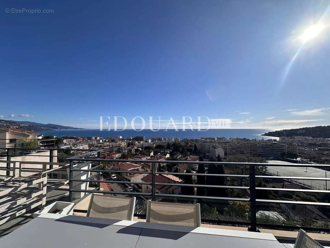 Appartement à ROQUEBRUNE-CAP-MARTIN
