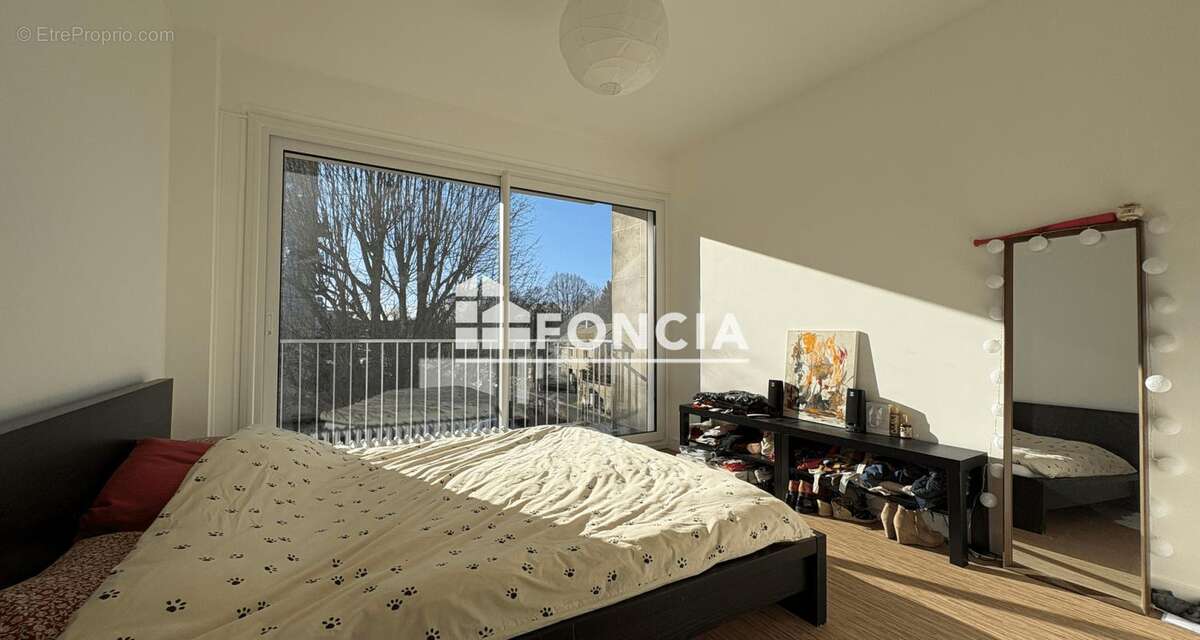 Appartement à EPERNON