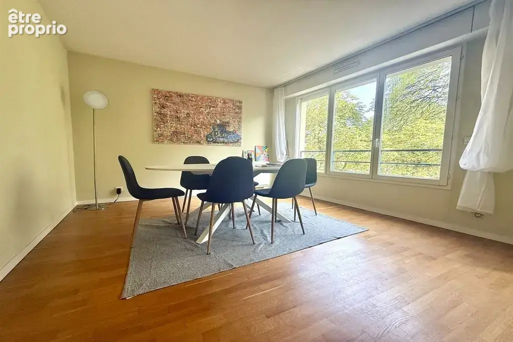 Paris 15e (75015) — Appartement familial lumineux, 2 chambres avec potentiel d’une 3e, vue sur parc, parking, cave - photo 3