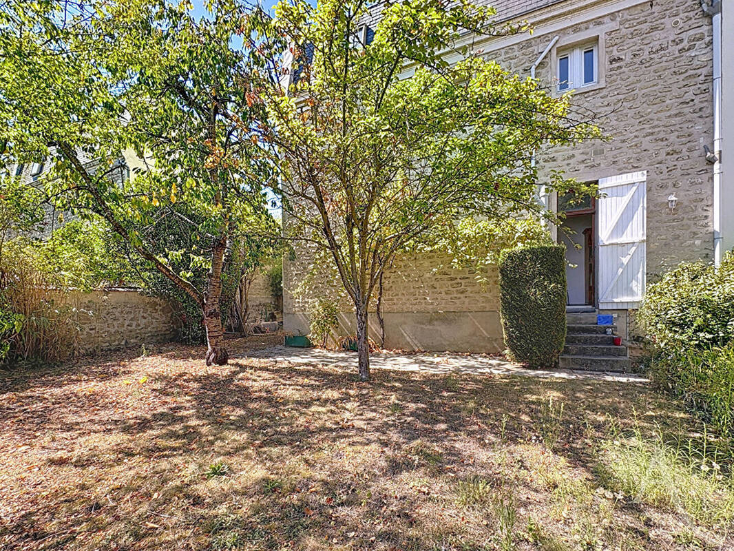 Maison à MANTES-LA-JOLIE