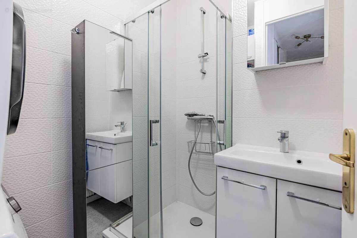 Appartement à PARIS-11E