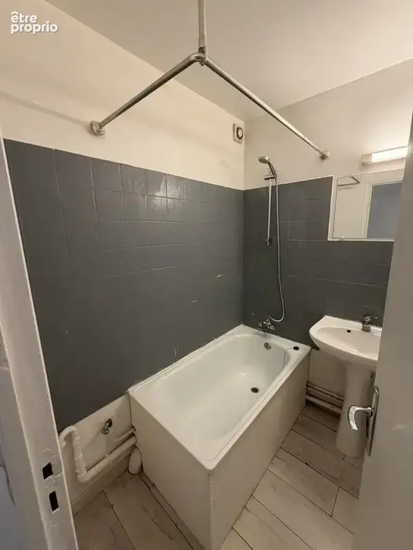 Appartement T2 de 46.67 m², Rouen rive droite avec accès grand jardin - photo 6
