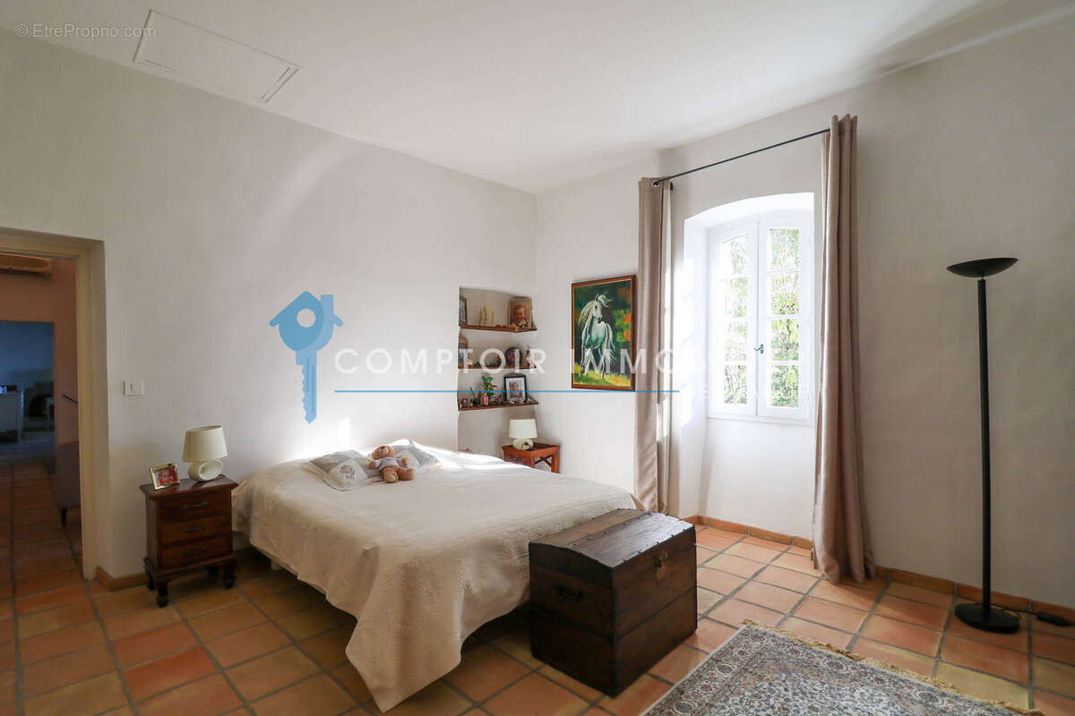 Maison à QUISSAC