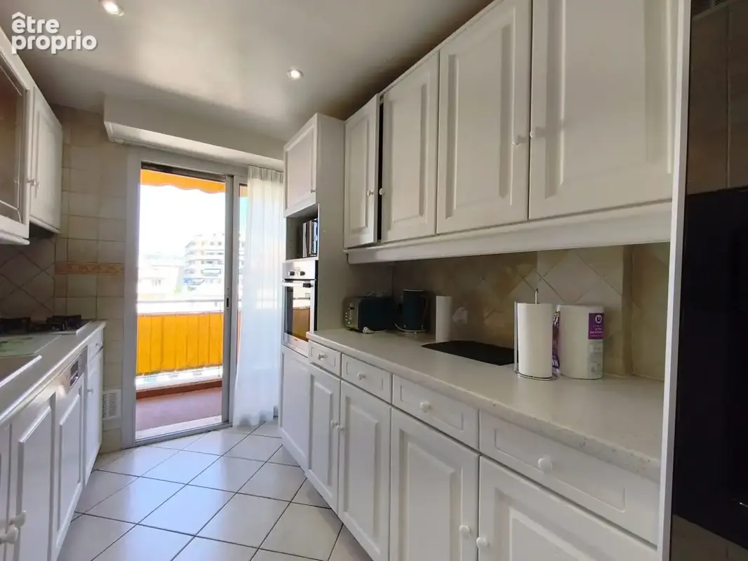 Appartement 4 pièces 98 m² à vendre à Cannes (06400) - photo 9