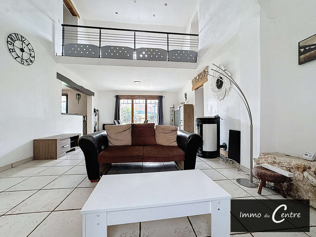 Maison à MONTMIRAIL