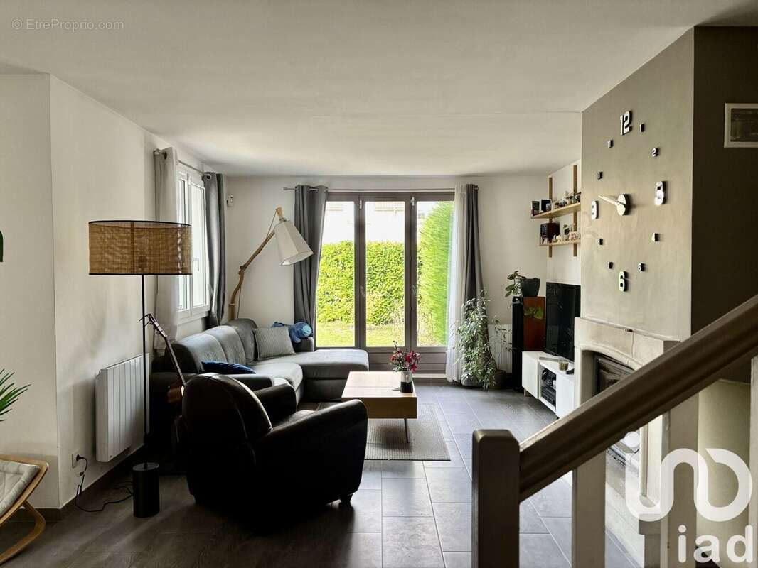 Photo 4 - Maison à CERGY