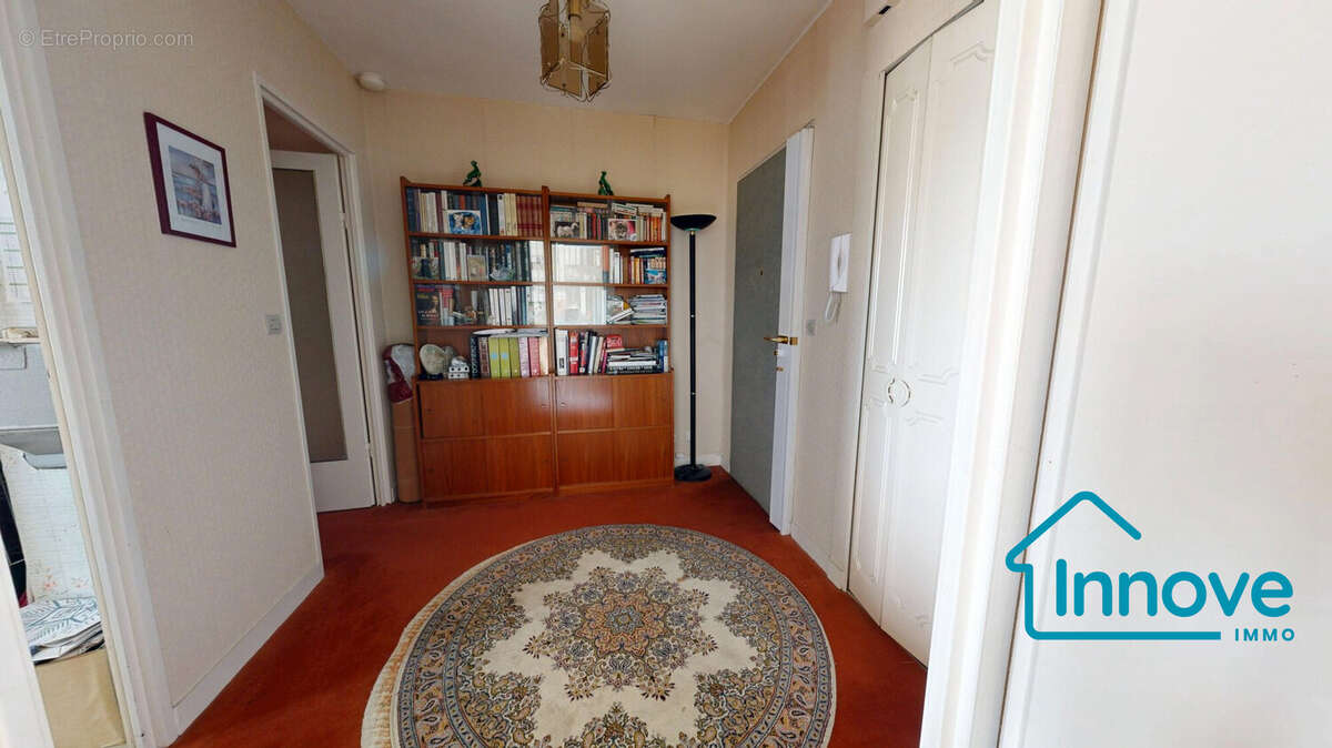 Appartement à VERSAILLES