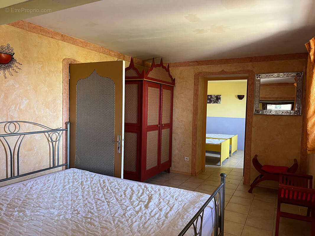 Maison à CAZAC