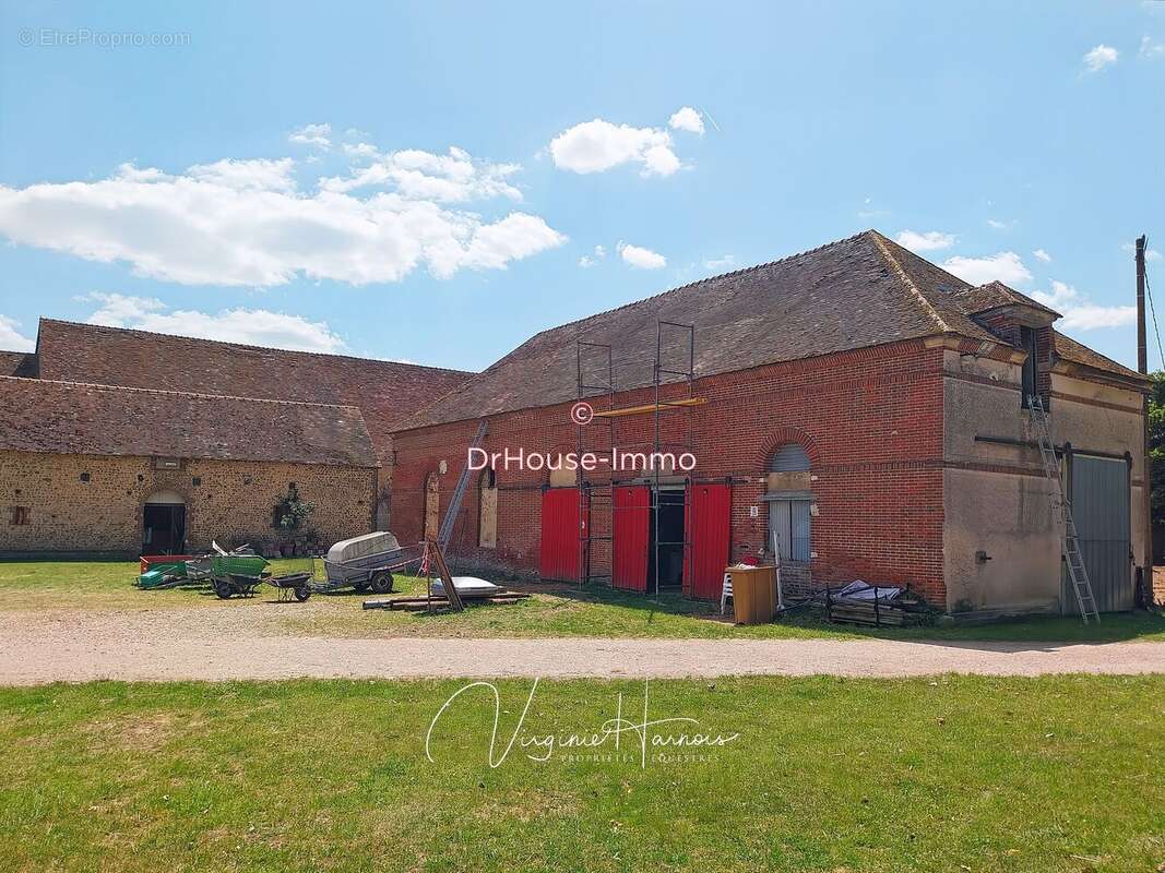 Maison à CHATEAUNEUF-EN-THYMERAIS
