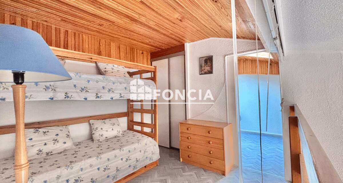 Appartement à LA LONDE-LES-MAURES