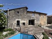Maison à NEUVIC
