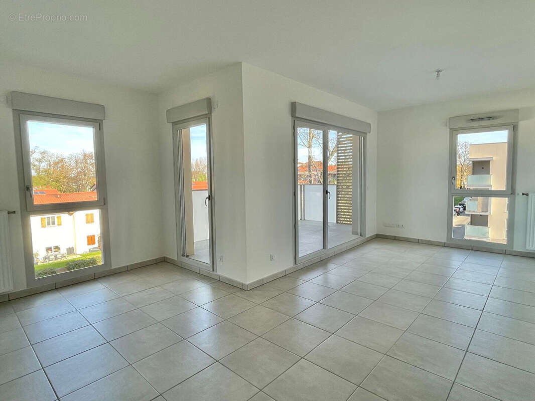 Appartement à LA VERPILLIERE