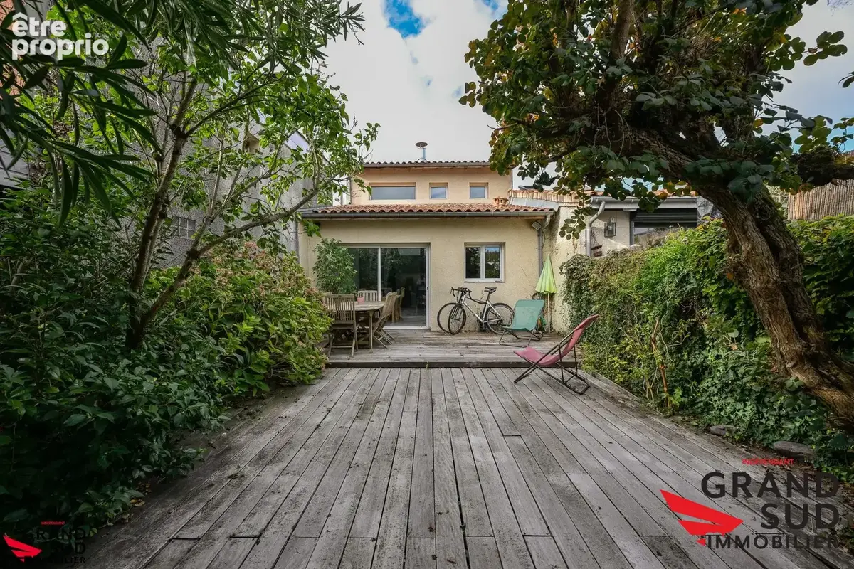 Maison 5 pièces 123 m² à vendre à Bordeaux (33800) - photo 1