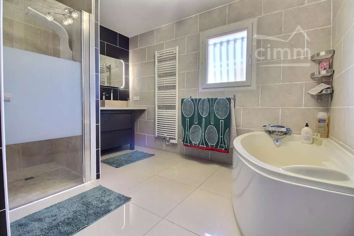 Maison à SAINT-RAMBERT-D'ALBON