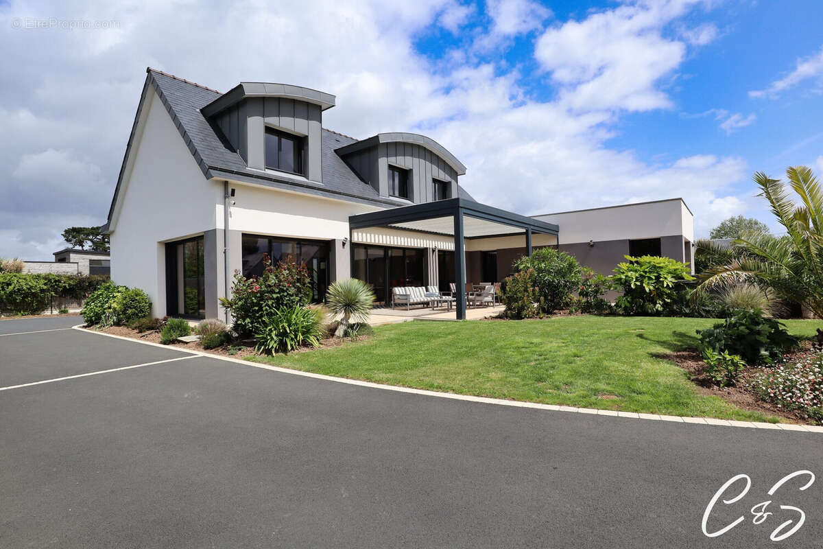 Maison 178 m² à Plobannalec-Lesconil  - photo 2