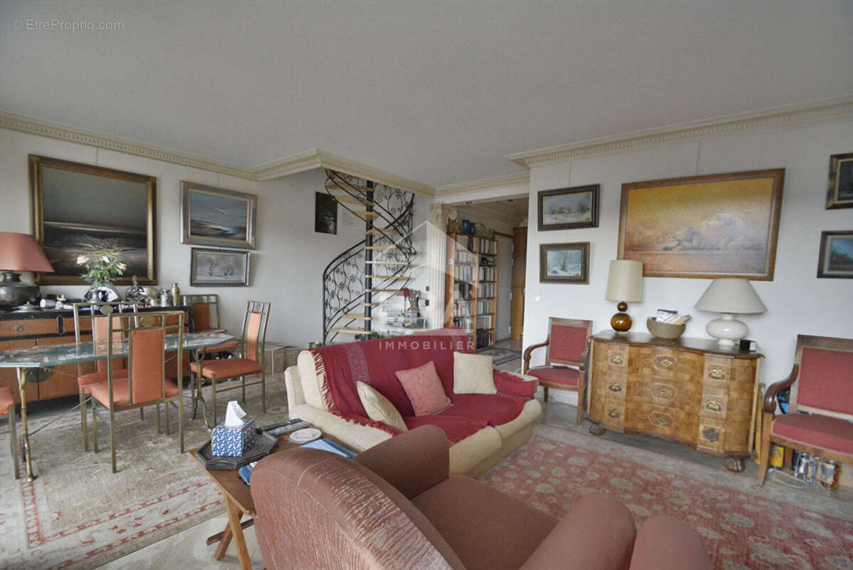 Appartement à BOULOGNE-BILLANCOURT