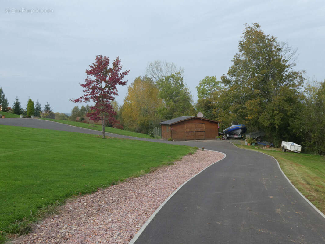 Maison à PONT-L&#039;EVEQUE