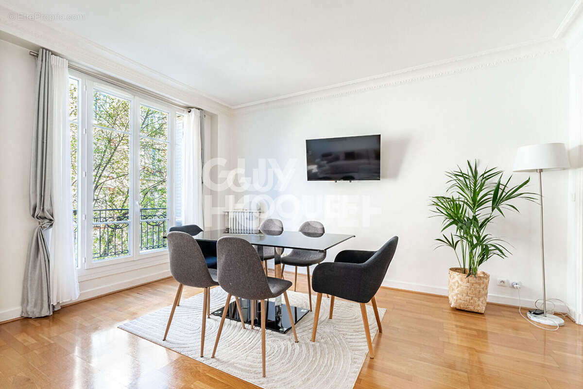 Appartement à ASNIERES-SUR-SEINE