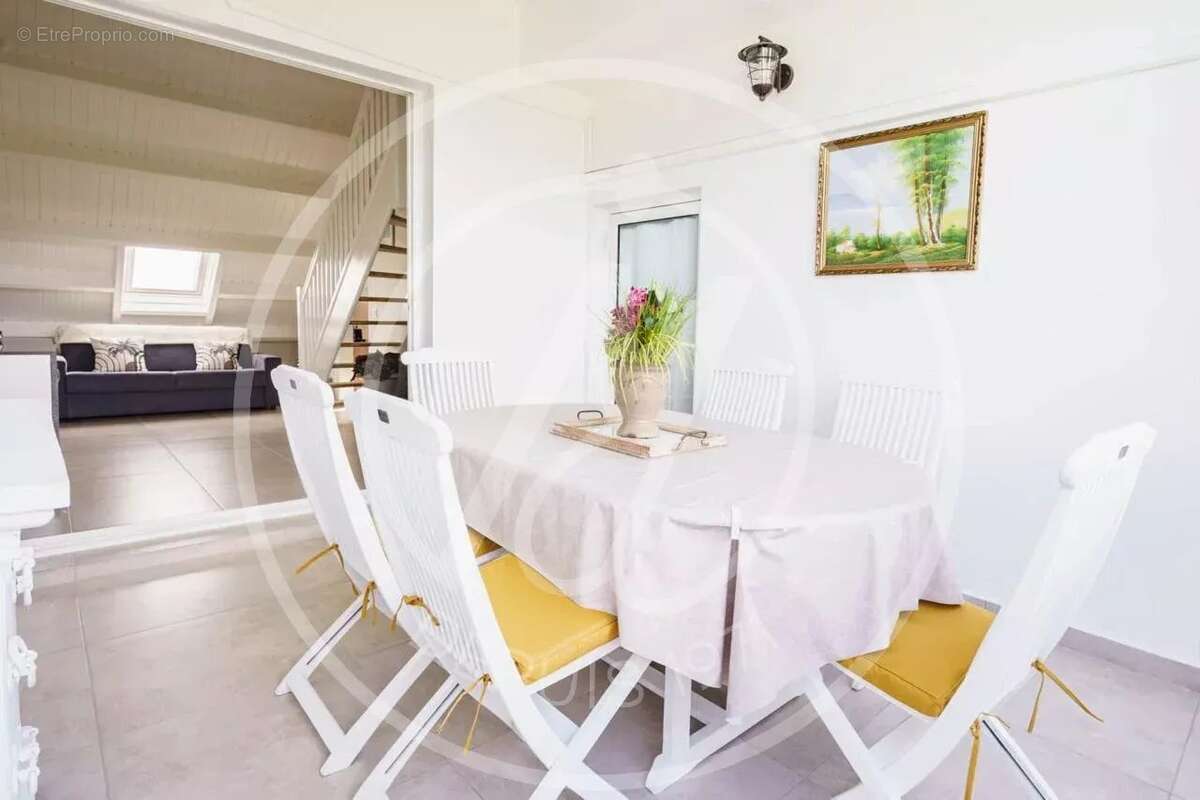 Appartement à SAINTE-ANNE