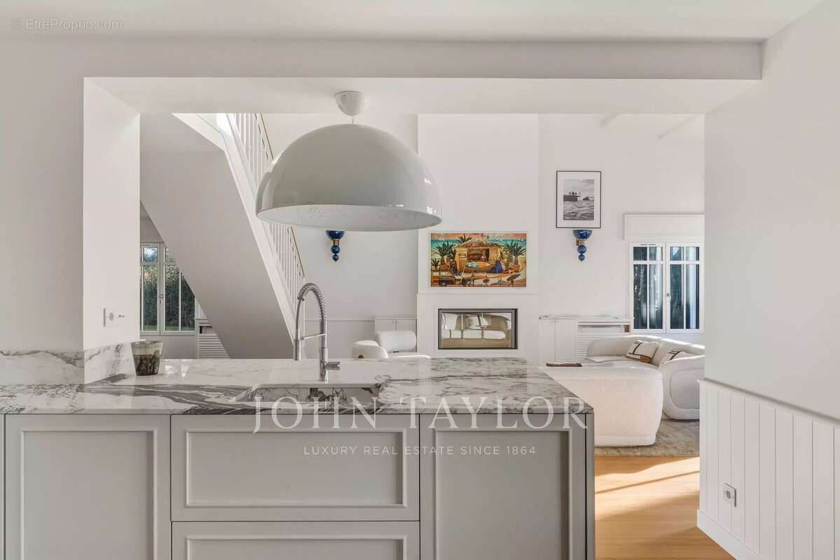 Maison à LEGE-CAP-FERRET