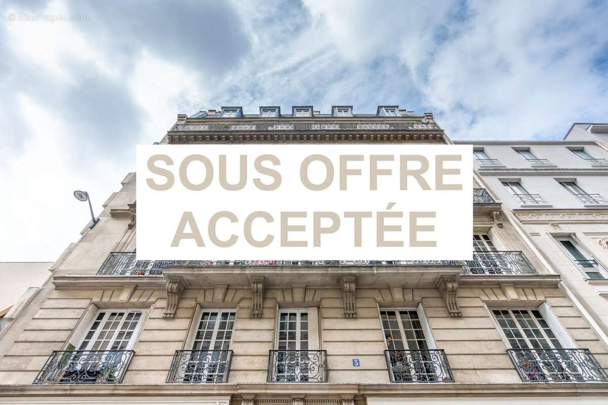 Appartement à PARIS-17E