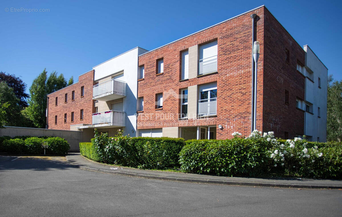 Appartement à MONS-EN-BAROEUL