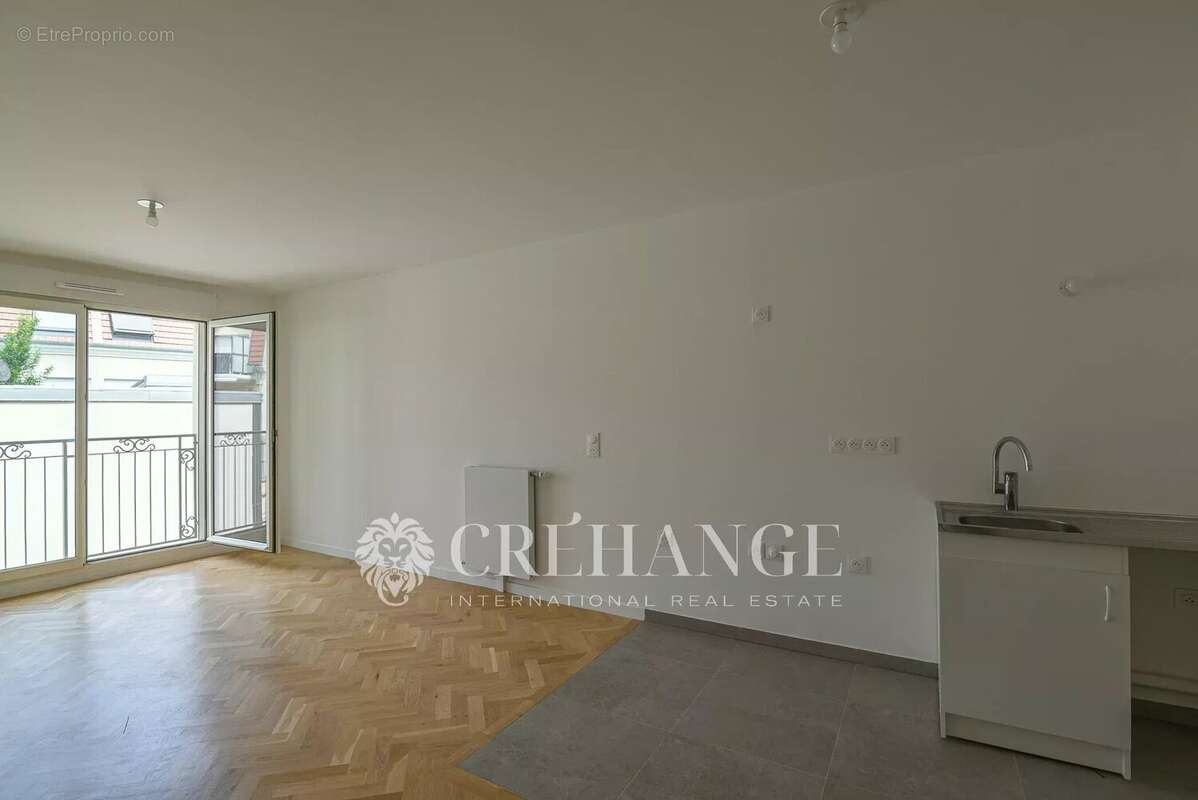 Appartement à BOUGIVAL