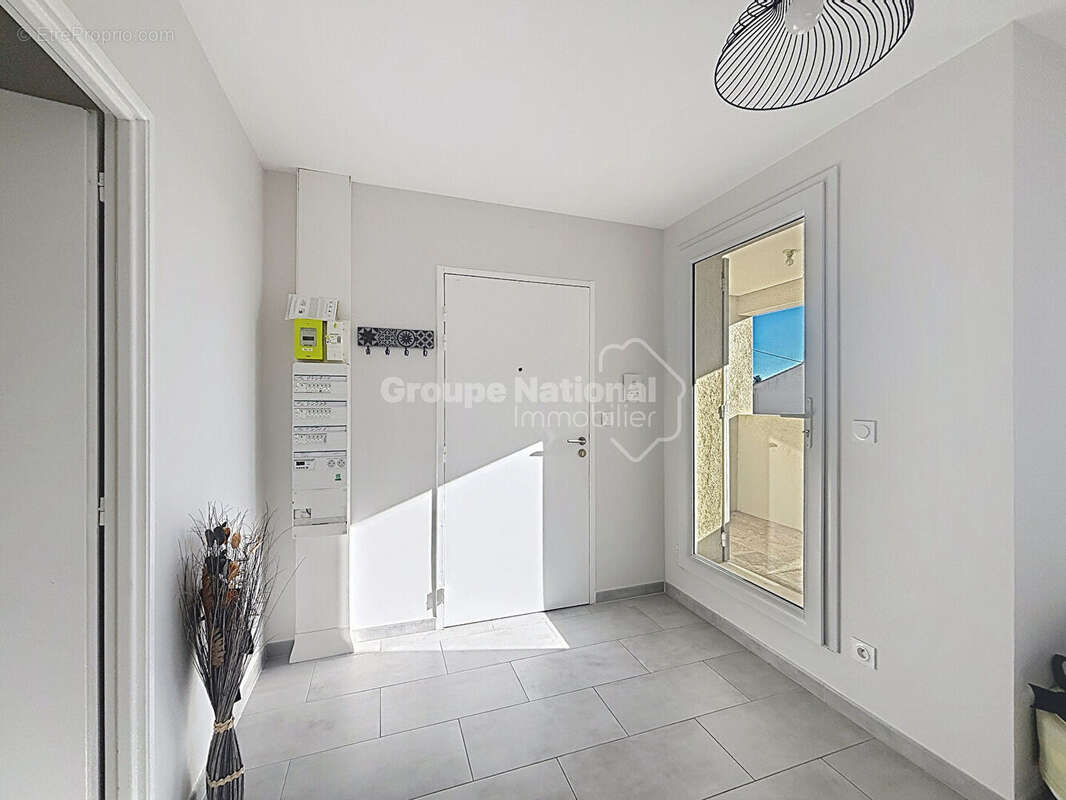 Appartement à L'ISLE-SUR-LA-SORGUE