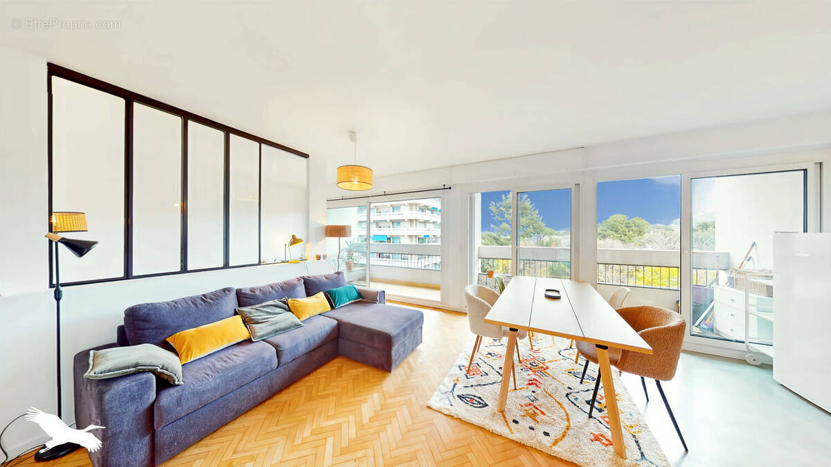 Appartement à MARSEILLE-9E