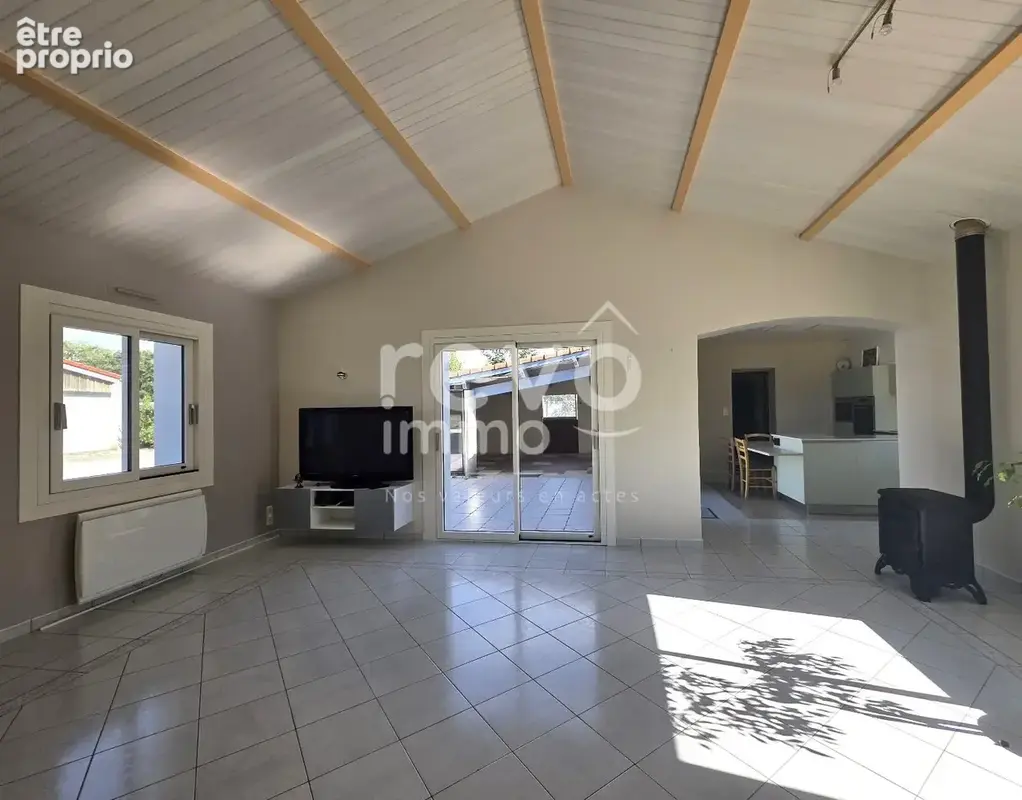 Maison familiale 126m² Corcoué sur Logne 44650 - photo 5