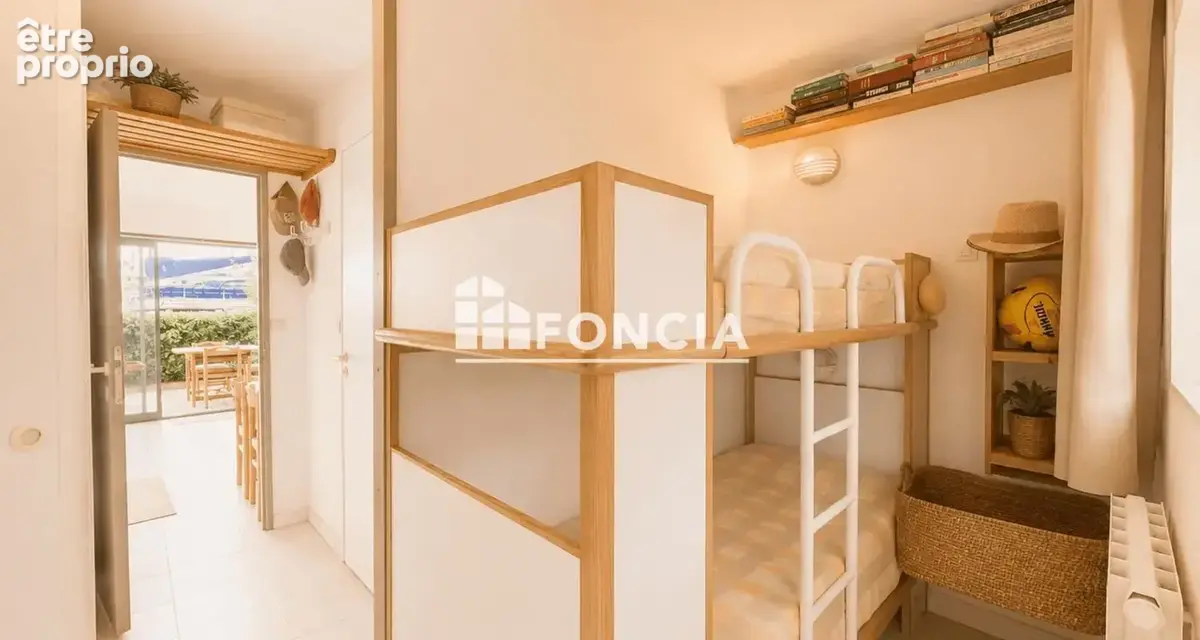 Appartement rdj avec coin nuit - vue marina - marines de cogolin - photo 4
