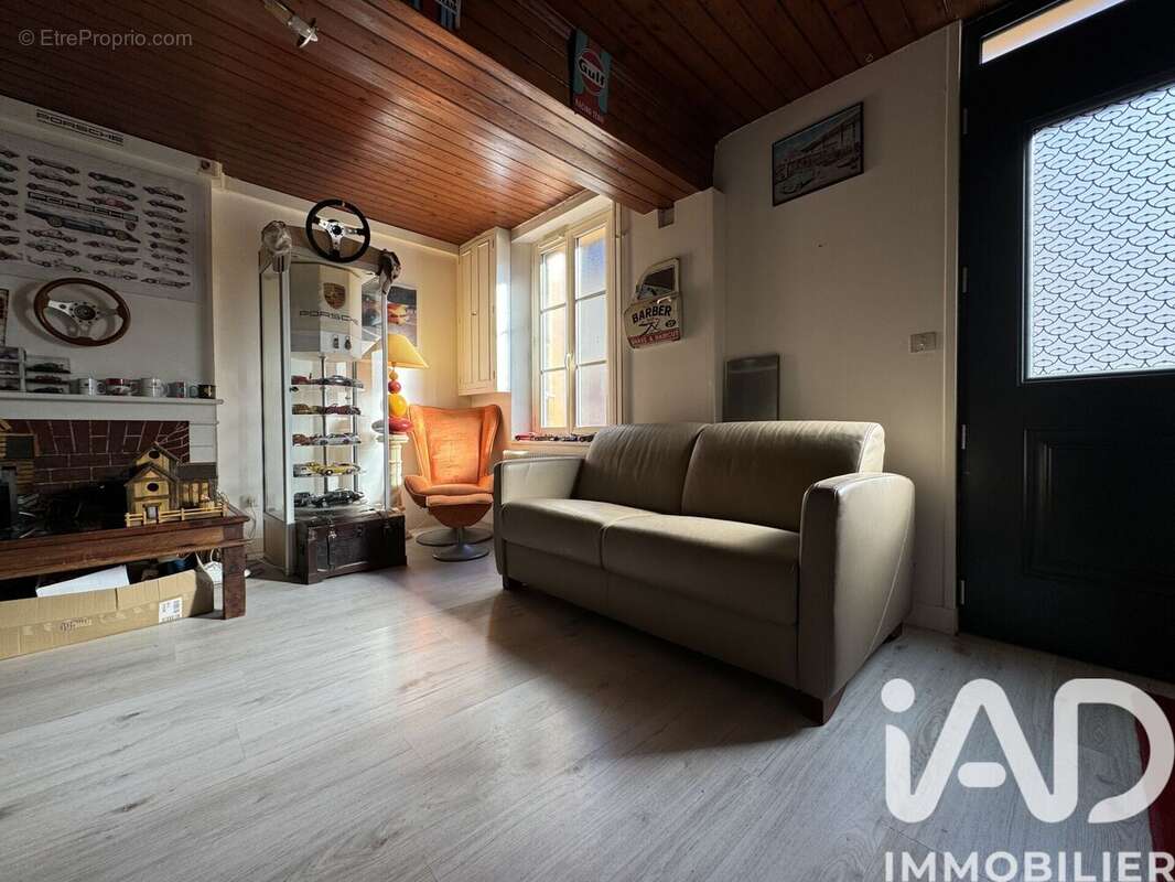 Maison 125 m² à Dangeau  - photo 4