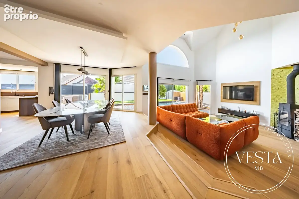 Maison 5 pièces 220 m² à vendre à Fontaine-Les-Dijon (21121) - photo 5