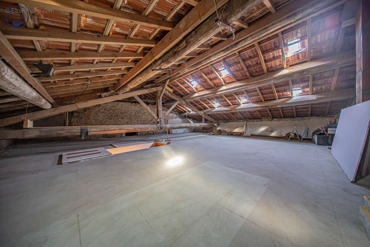 Maison à DELOUZE-ROSIERES