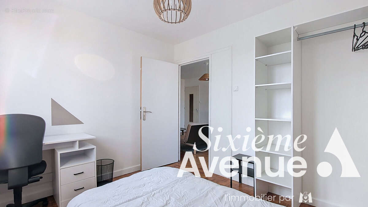 Appartement à BRON