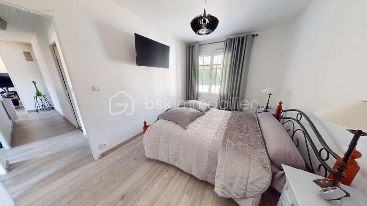 Maison plain-pied - 3 chambres - 100m² - photo 11
