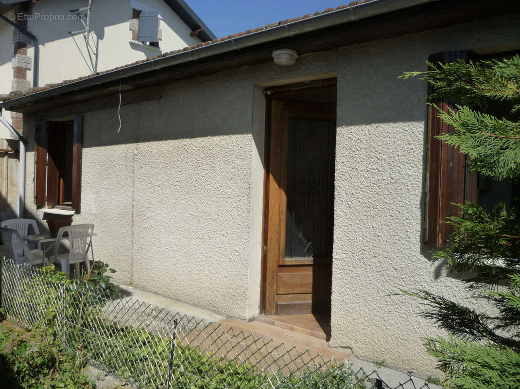Exclusivite - ensemble immobilier de deux maisons - monsempron libos - photo 5