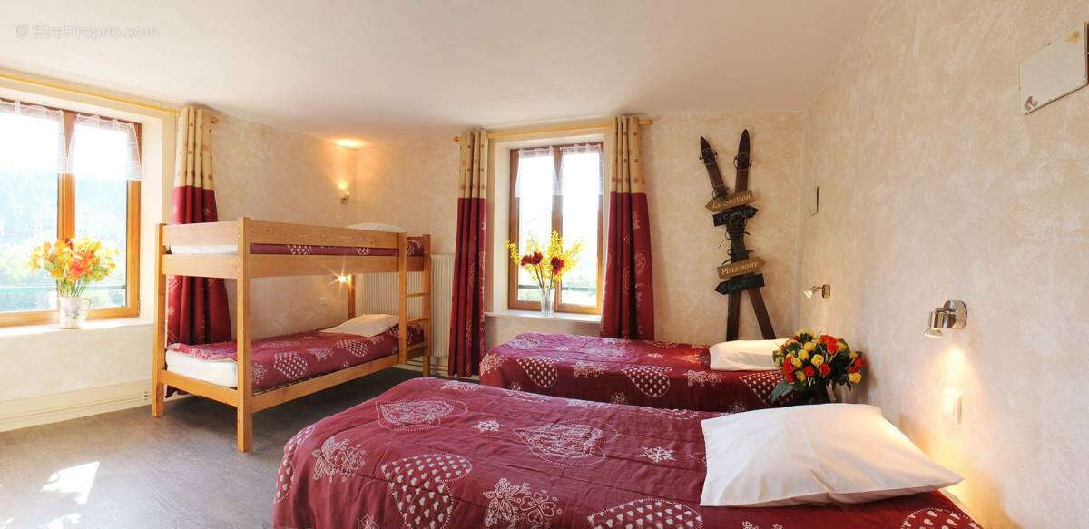 Maison 530 m² à Ventron  - photo 12