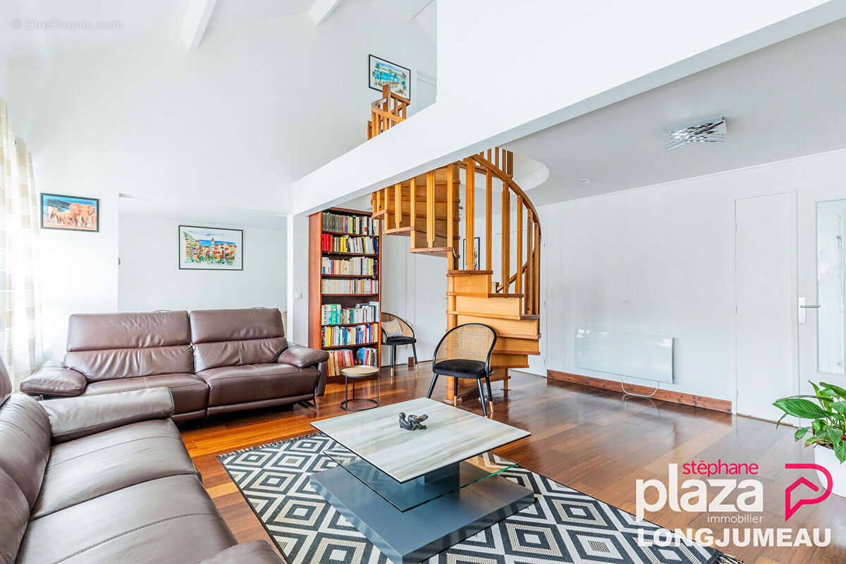 Appartement à LONGJUMEAU