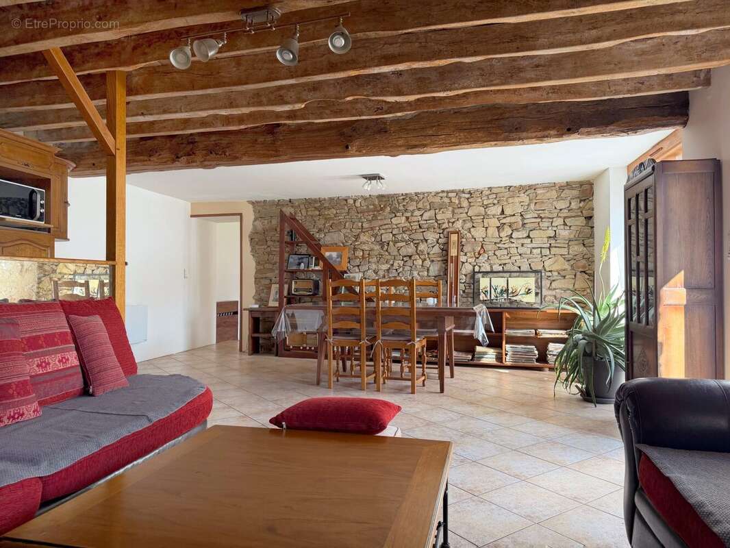 Maison à BAIN-DE-BRETAGNE