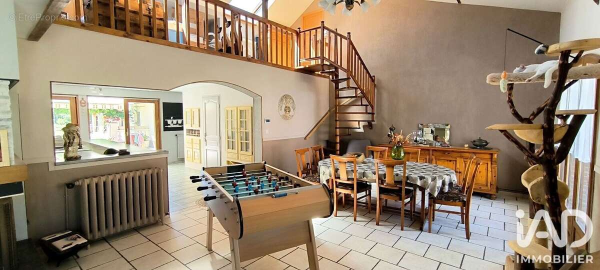 Maison 160 m² à Bruay-Sur-L'escaut  - photo 3