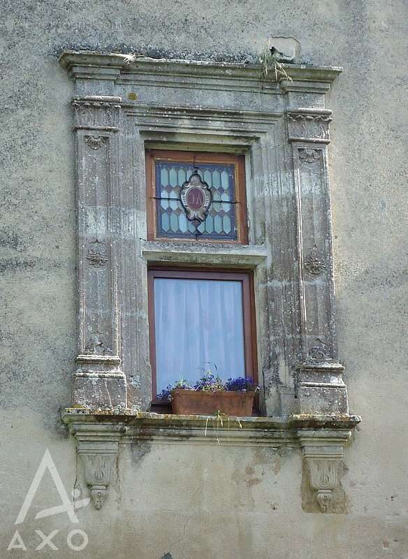 Maison à YVRE-LE-POLIN