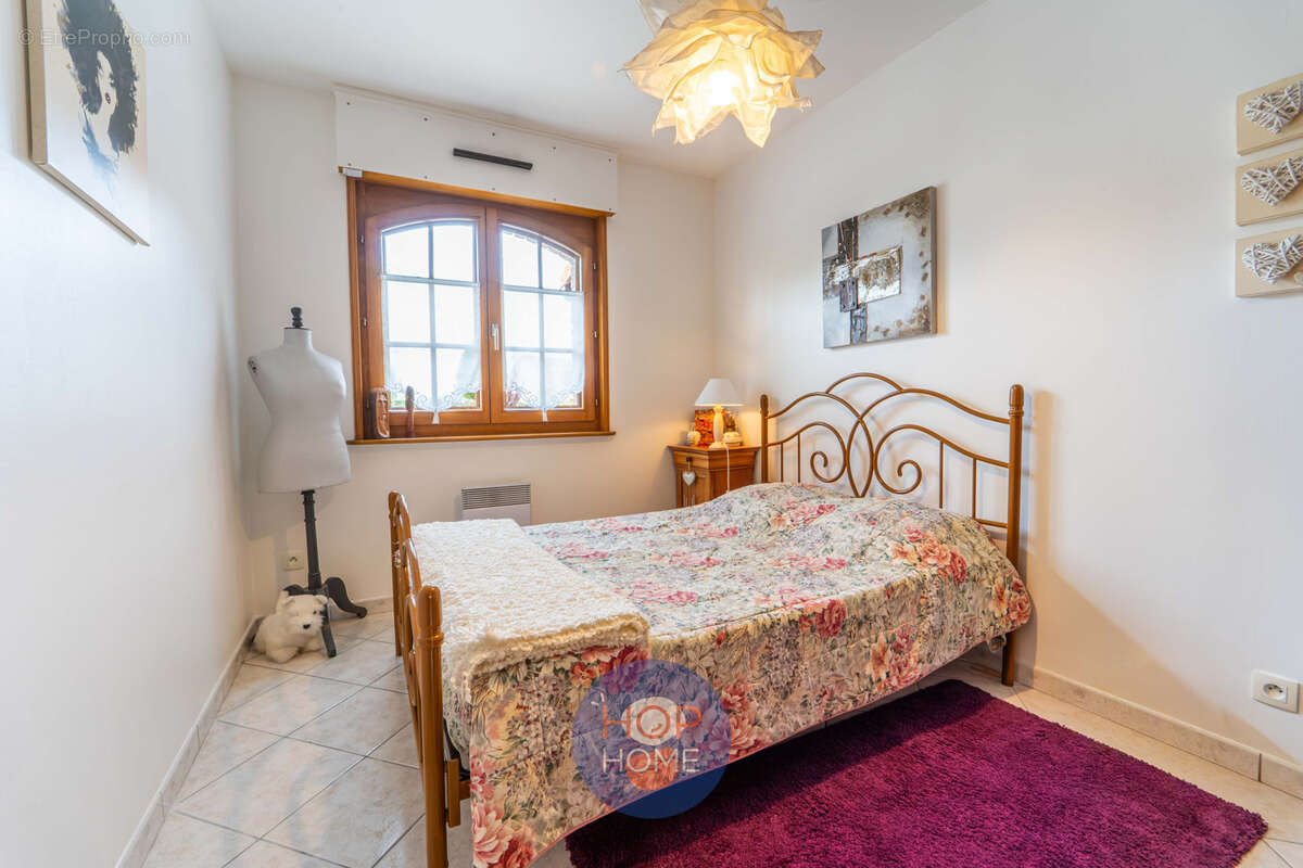 Maison à NEUVE-CHAPELLE